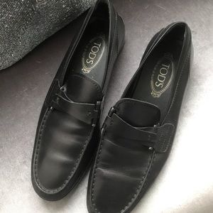 Men’s shoes